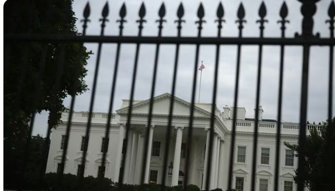 El problema es Donald Trump, no las redes sociales o los hombres blancos solitarios