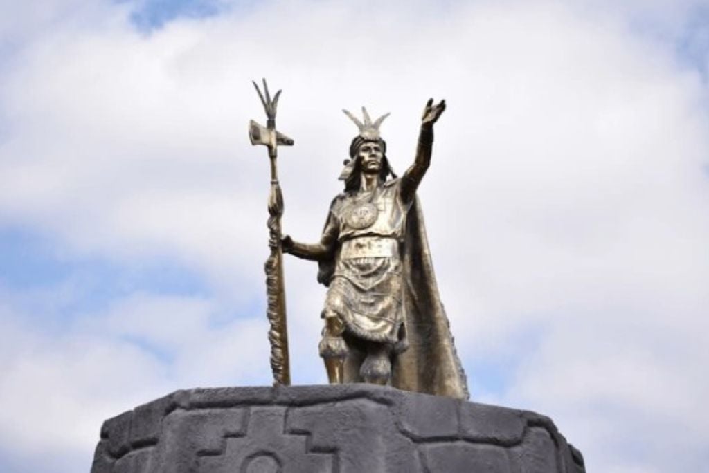 La conversión de Atahualpa al cristianismo marcó el comienzo jurídico y espiritual del reino del Perú.