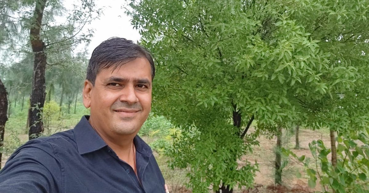 Cómo el Dr. Jogesh Choudhary está cultivando un bosque de sándalo en el desierto de Rajasthan